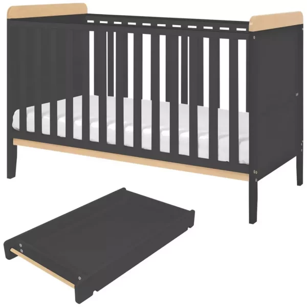 baby crib