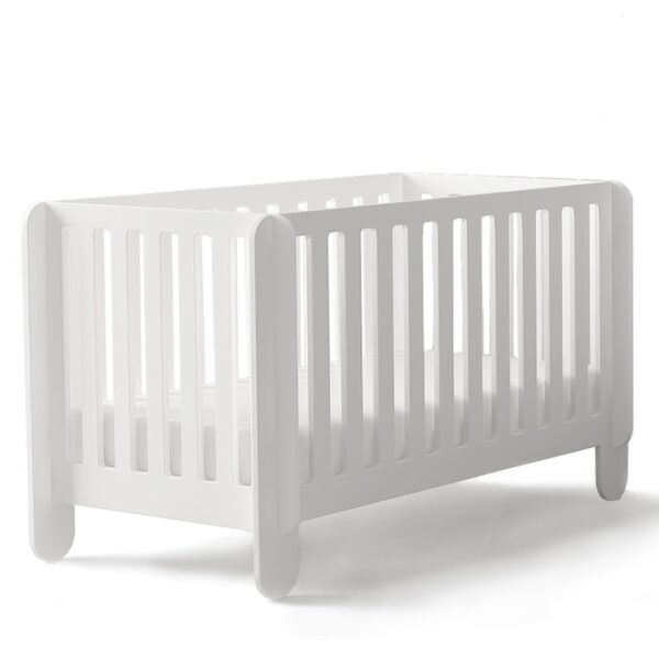 baby crib