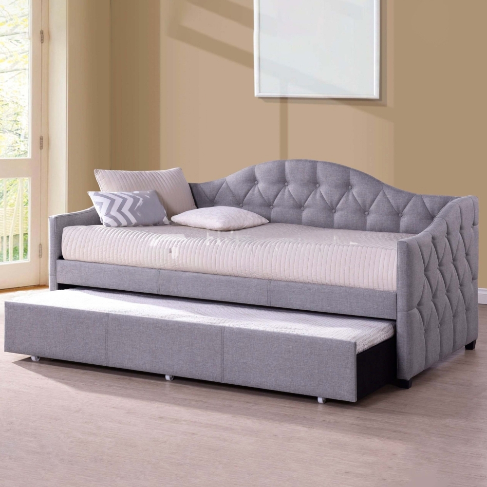 Black Hills Grey Daybed With Trundle