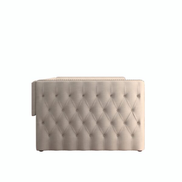 Tufted Chesterfield Daybed Tufted Chesterfield Daybed