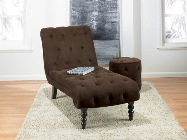 Curves Tufted Chaise Lounge chaise lounge